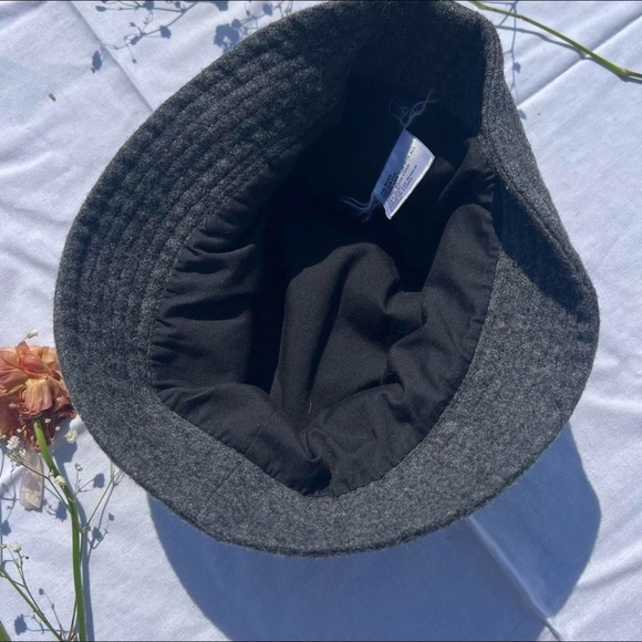 NY & co bucket hat gray - Picture 3 of 4